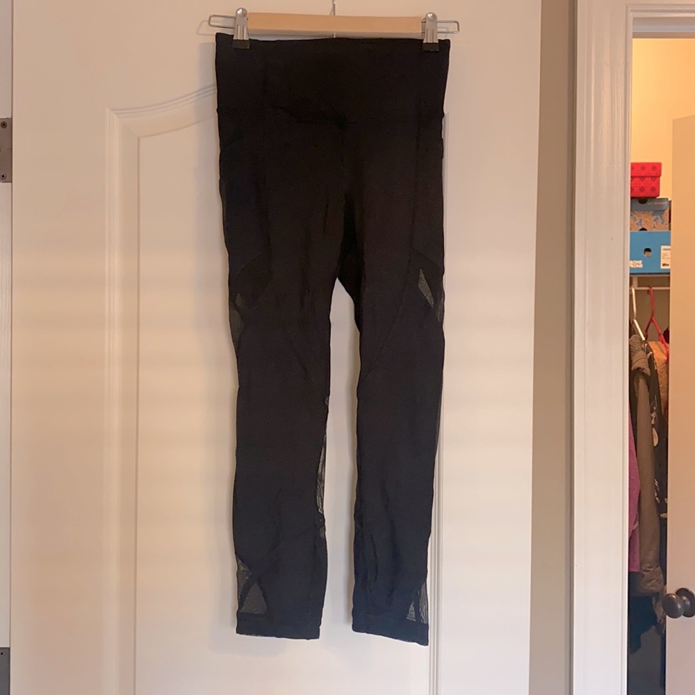 Brand new never worn sheer lulu leggings